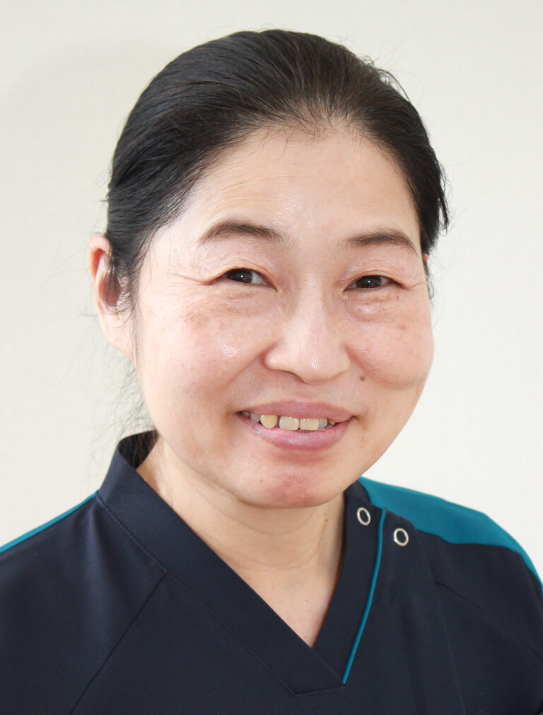 石井　久美子